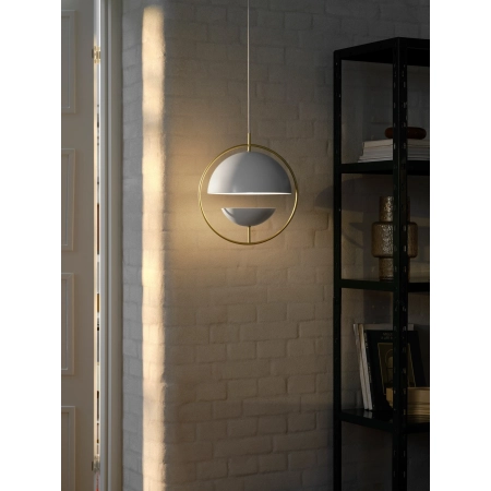 Lampa wisząca  z mosiężnym pierścieniem i białym metalowym kloszem Tavia NO2412353001 - Nordlux